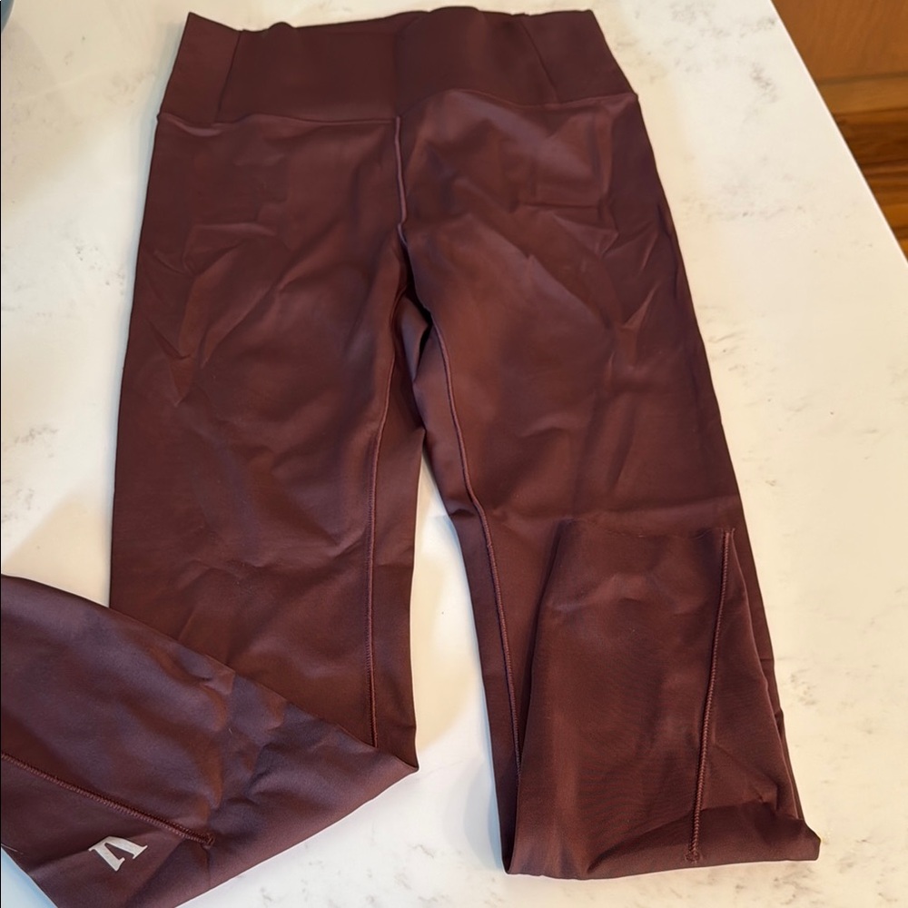 Vuori Maroon Leggings